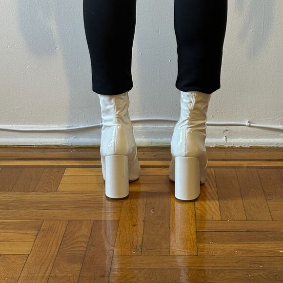 Steve Madden Slade White Patent Sock Ankle Bootie White Size 11 - Picture 6 of 8